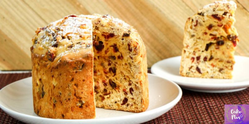 What is Panettone cake?