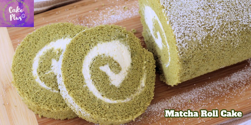 What is a matcha roll cake? 